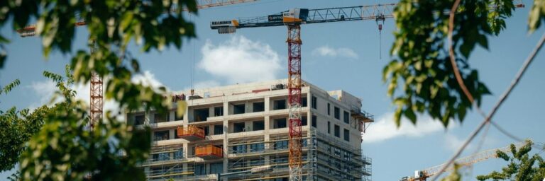 inşatta ve gelişmekte olan ülkelerde dijital göçebe olmak