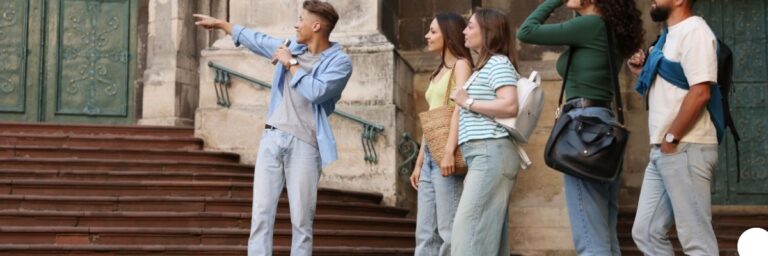 Gönüllü Seyahat Rehberi